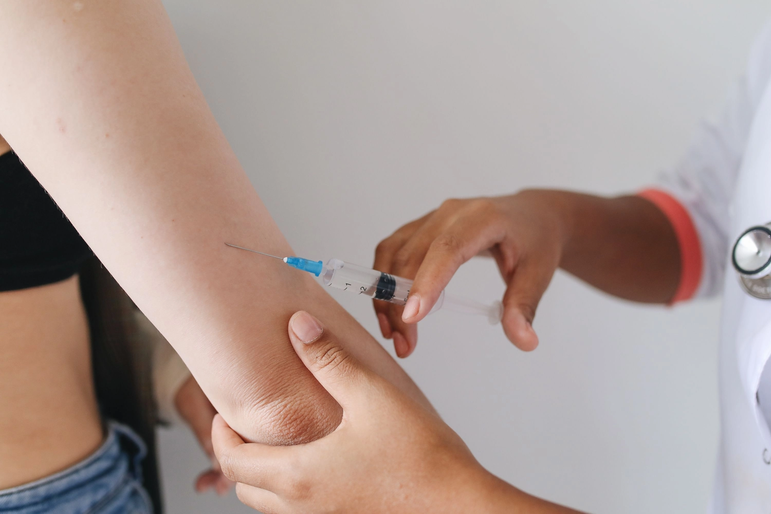 Wundnetz-Dresden - Gesundheitswesen – Fachkräfte in der häuslichen Pflege – Injektion